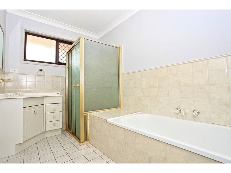 59 Mingaletta Drive, Ashmore QLD 4214