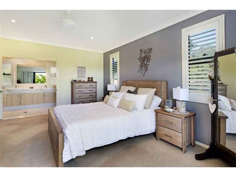 14 Mulyan Place, Ashmore QLD 4214