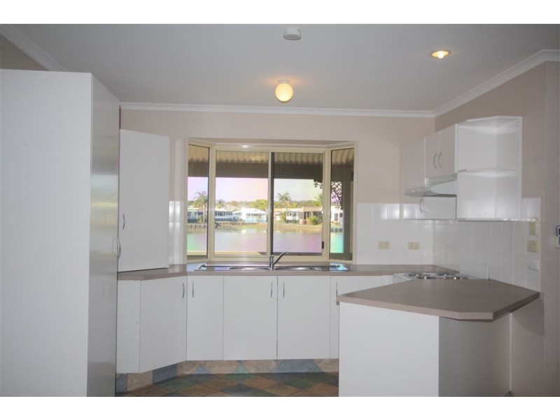 144/368 Oxley Drive, Runaway Bay QLD 4216