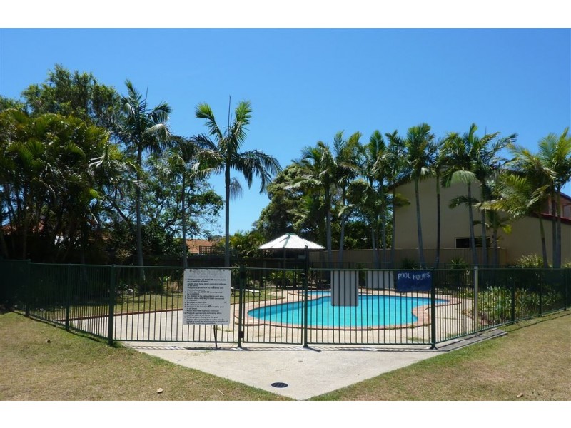 21/13 Brown Street, Labrador QLD 4215