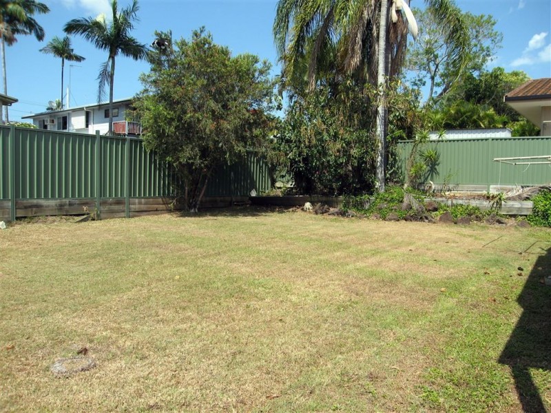 134 Heeb Street, Benowa QLD 4217