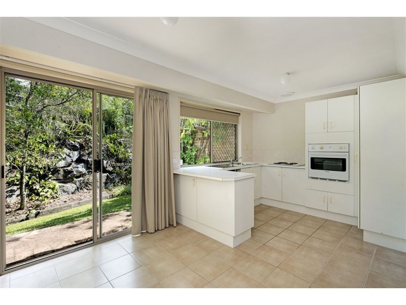 27/20 Golden Palms Court, Ashmore QLD 4214