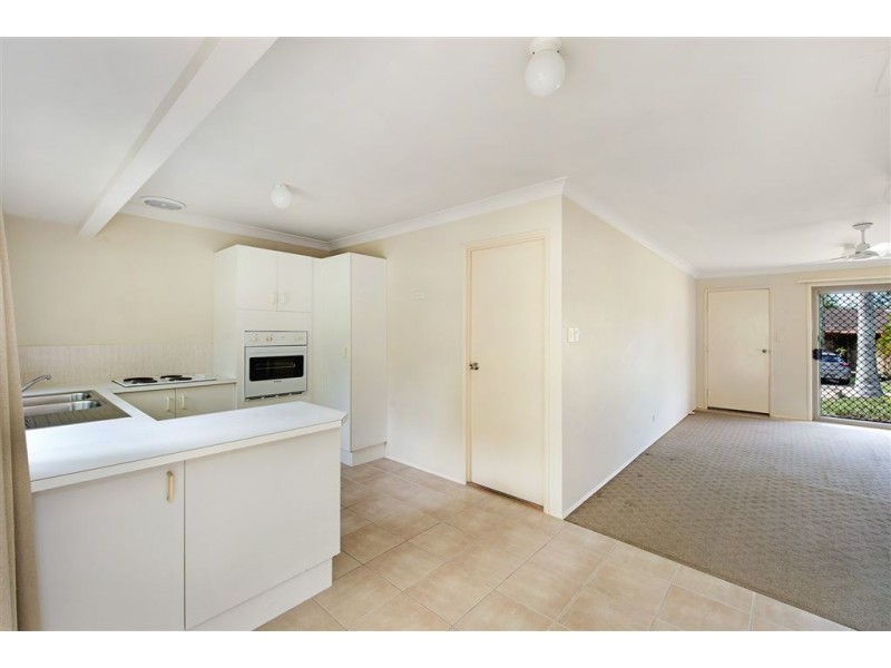 27/20 Golden Palms Court, Ashmore QLD 4214