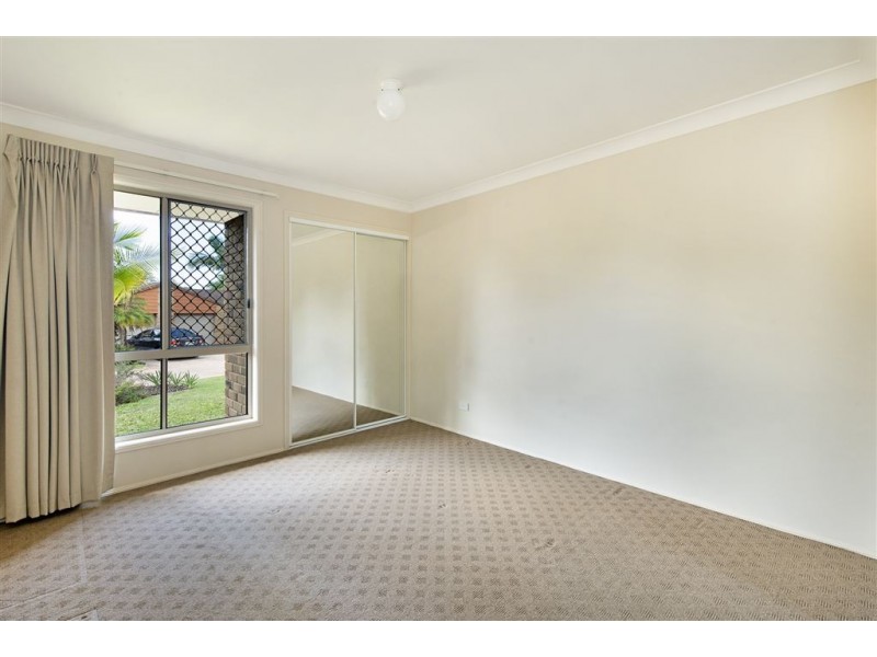 27/20 Golden Palms Court, Ashmore QLD 4214