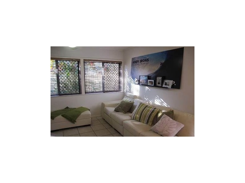 1/1227 Gold Coast Highway, Palm Beach QLD 4221