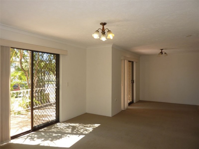 3/20 Whiting Street, Labrador QLD 4215