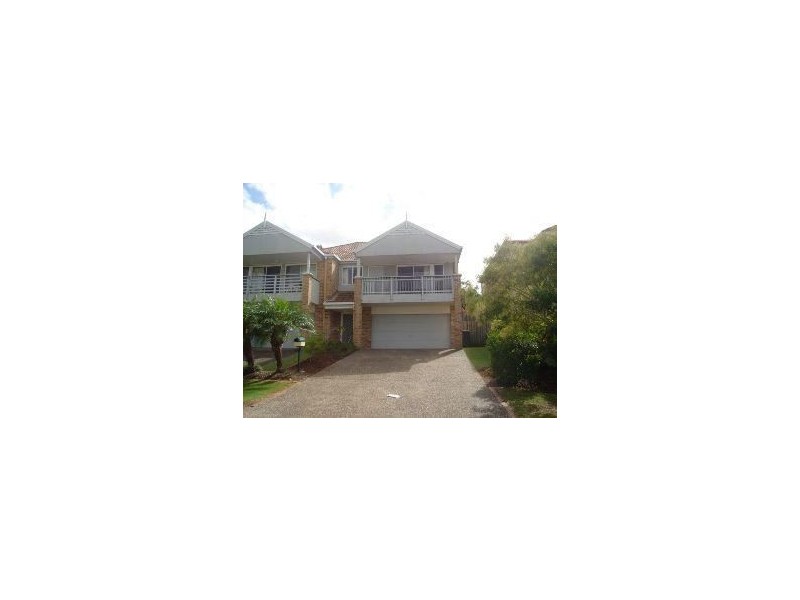 8B Waterdown Drive, Elanora QLD 4221