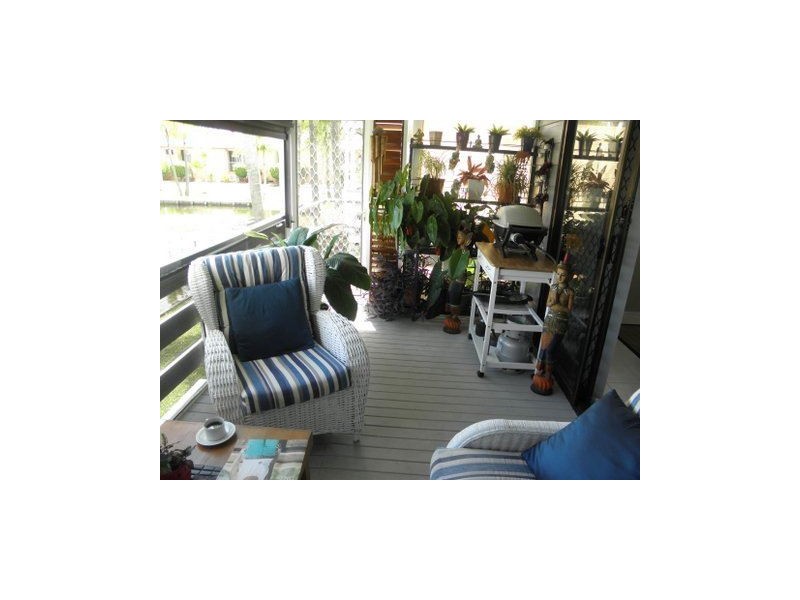 162/368 Oxley Drive, Runaway Bay QLD 4216