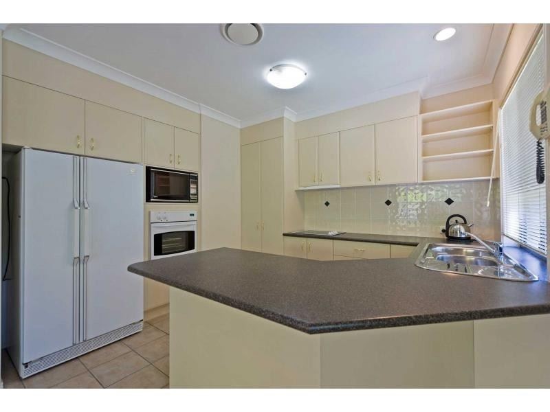 22 Brookland Court, Molendinar QLD 4214