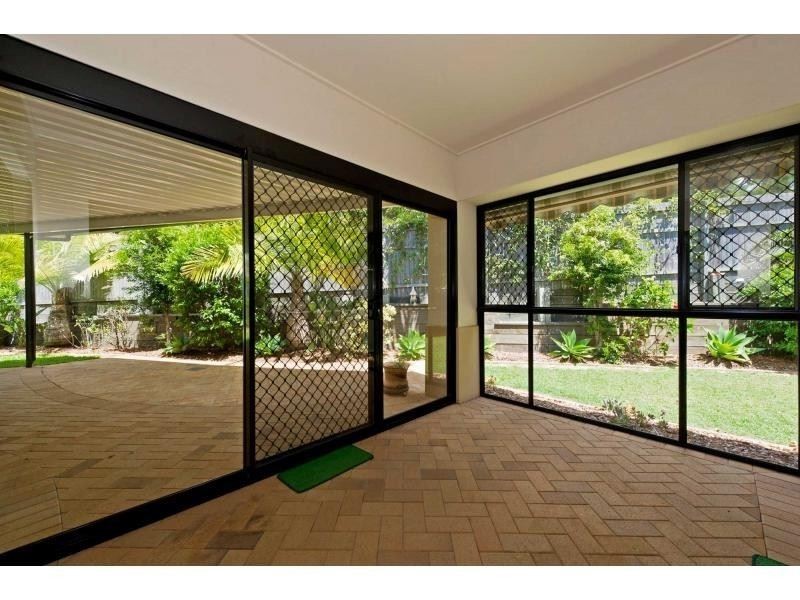 22 Brookland Court, Molendinar QLD 4214