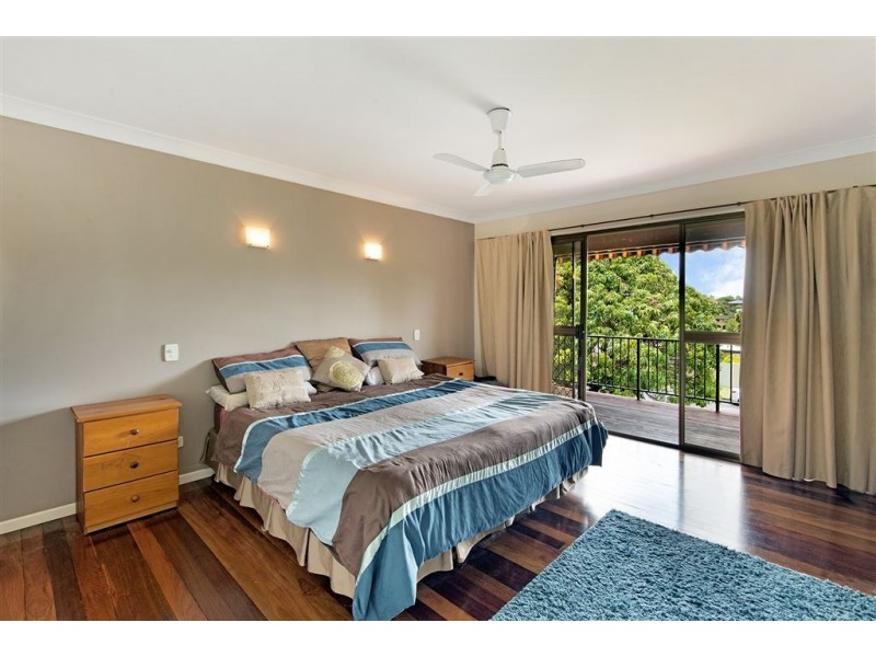 8 Belah Street, Ashmore QLD 4214