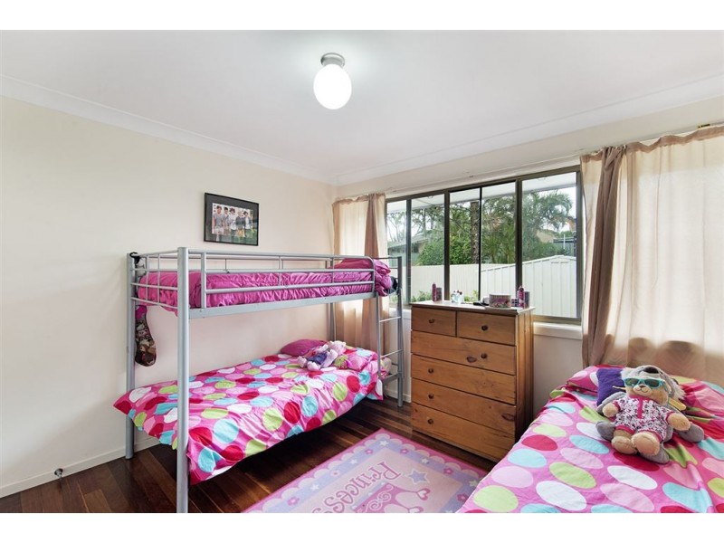 8 Belah Street, Ashmore QLD 4214