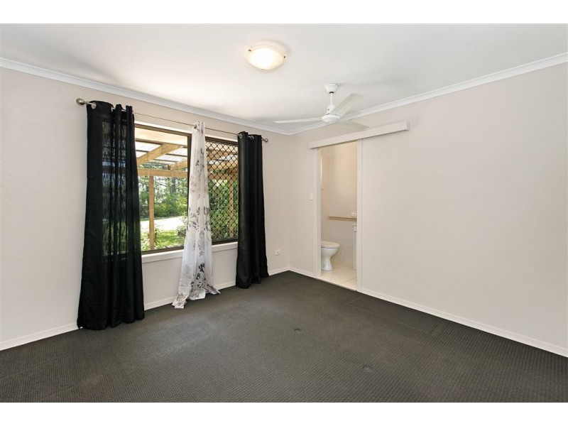 61 Numeralla Avenue, Ashmore QLD 4214