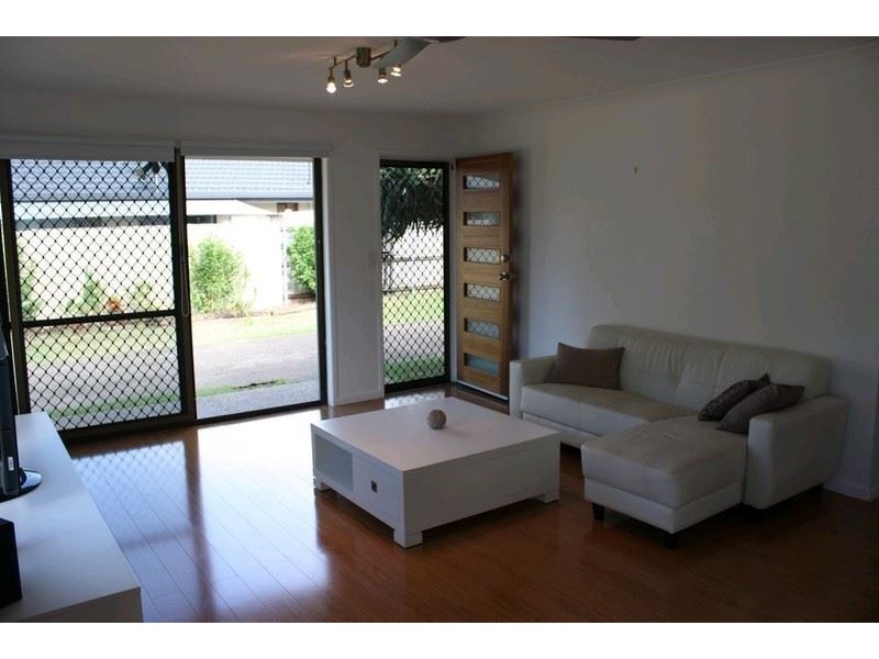 1/19 Wildwood Court, Bundall QLD 4217