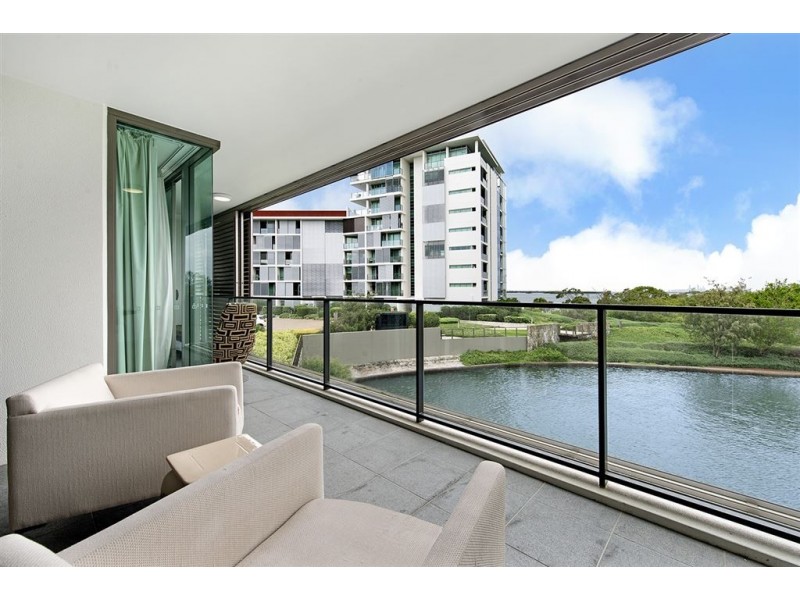 29202/2 Ephraim Island, Paradise Point QLD 4216