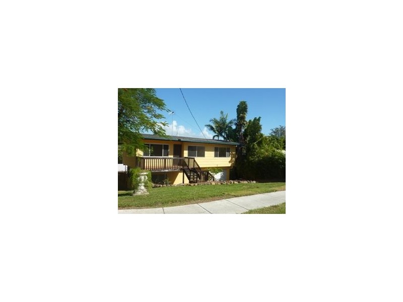 13 Kathleen Avenue, Southport QLD 4215