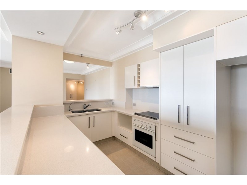 161/2 Admiralty Drive, Surfers Paradise QLD 4217