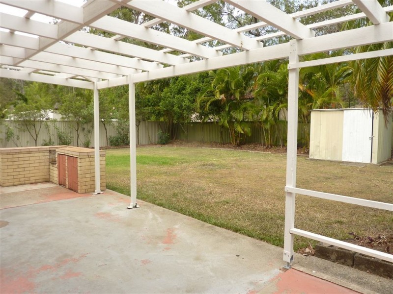13 Mualla Drive, Ashmore QLD 4214