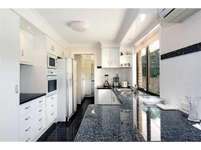 23 Kilmarnock Close, Highland Park QLD 4211