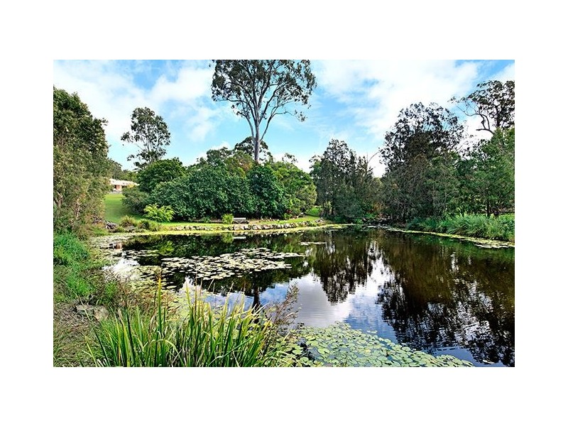 23 Kilmarnock Close, Highland Park QLD 4211