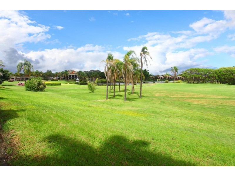 35 Meadowview Drive, Carrara QLD 4211