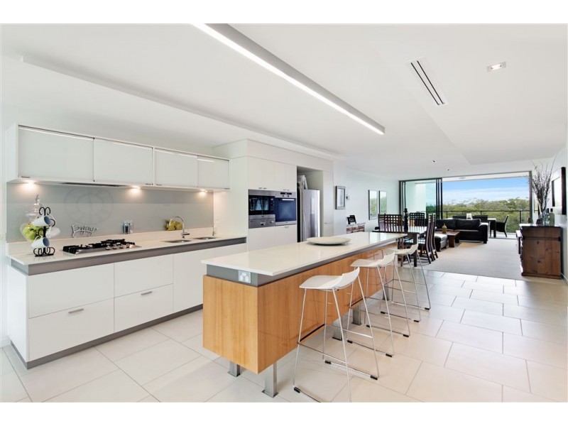 29205/2 Ephraim Island Parade, Paradise Point QLD 4216