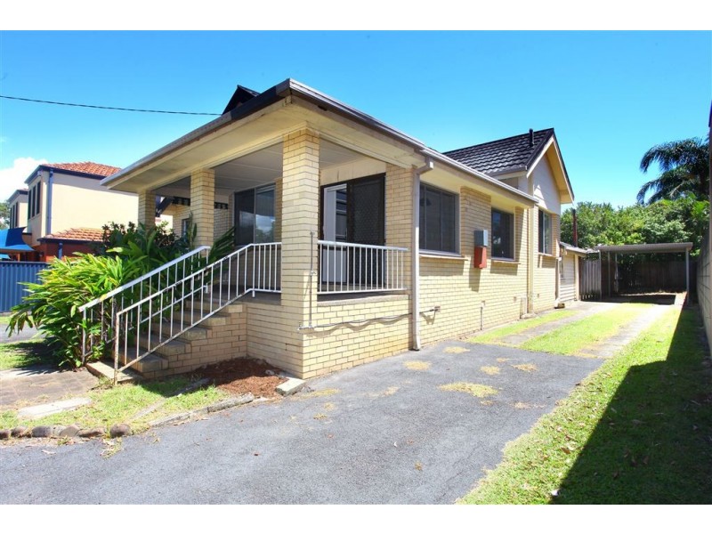 49 Winchester Street, Southport QLD 4215