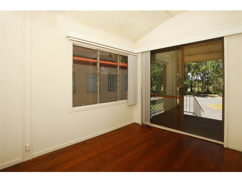 49 Winchester Street, Southport QLD 4215