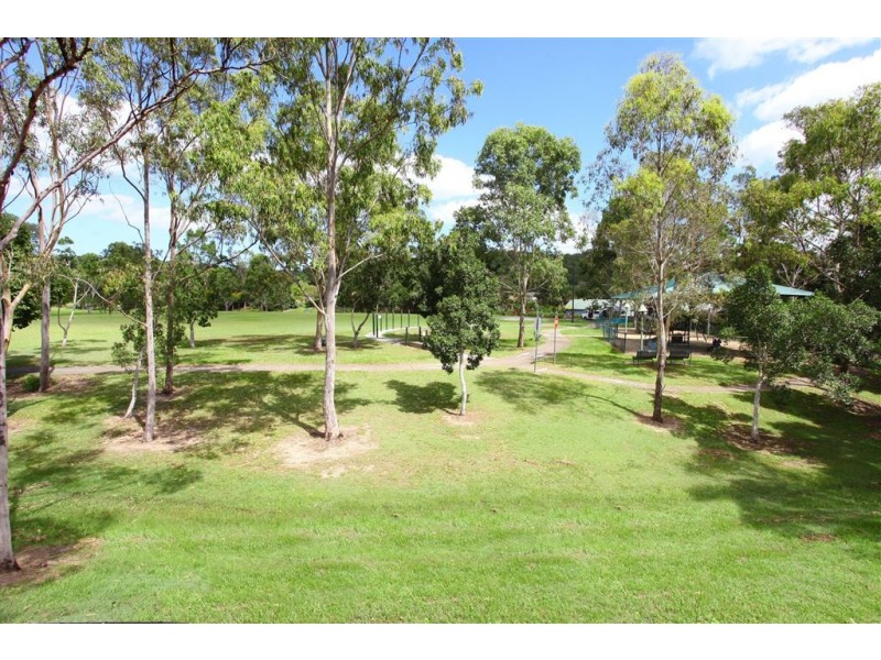 17/16-22 Hollywood Place, Oxenford QLD 4210