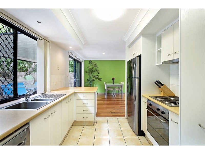 3/123 Pohlman Street, Southport QLD 4215