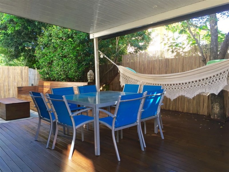 3/123 Pohlman Street, Southport QLD 4215