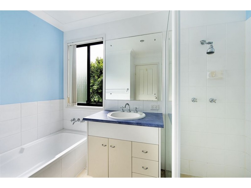 3/123 Pohlman Street, Southport QLD 4215