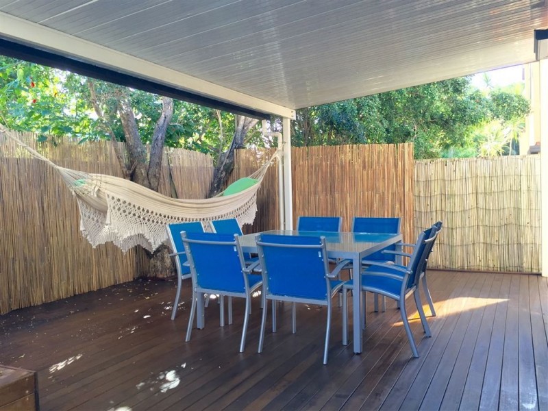 3/123 Pohlman Street, Southport QLD 4215