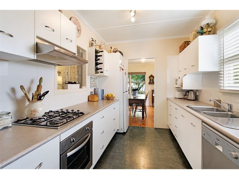 41 Gordon Street, Labrador QLD 4215