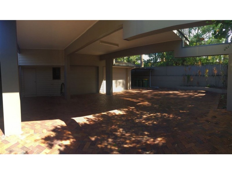 82 Parasol Street, Ashmore QLD 4214