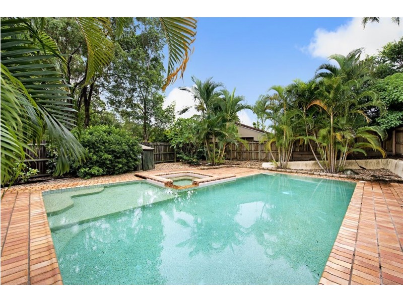1/143 Cotlew Street, Ashmore QLD 4214
