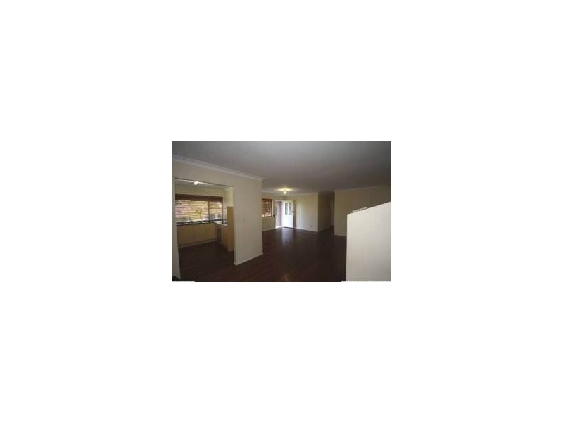 21 Lara Avenue, Southport QLD 4215
