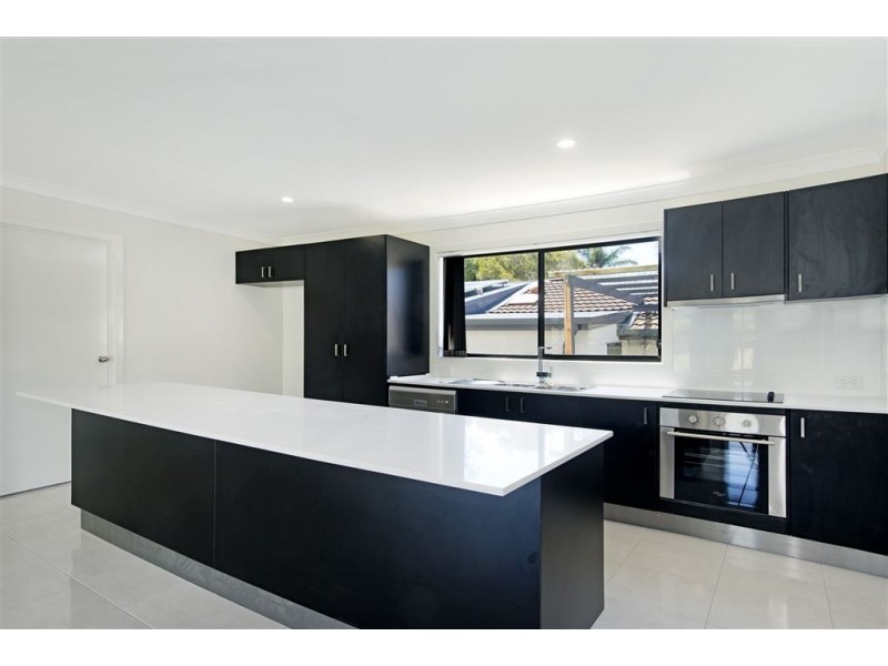 35 Moora Street, Ashmore QLD 4214