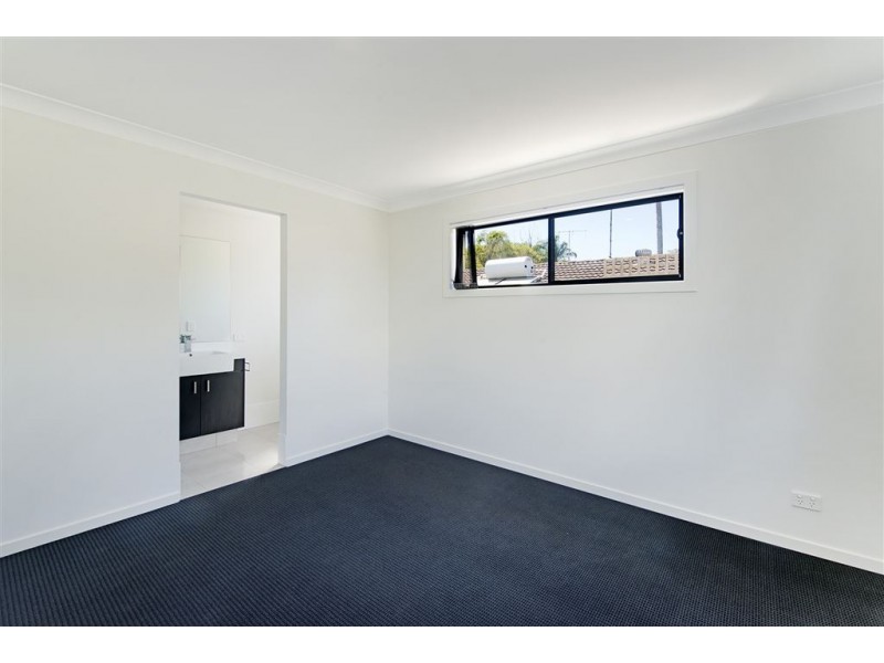 35 Moora Street, Ashmore QLD 4214