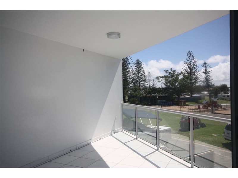 12/161 Marine Parade, Southport QLD 4215
