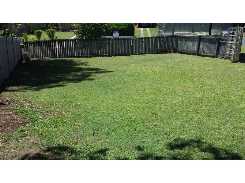 46 Cooleroo Crescent, Southport QLD 4215