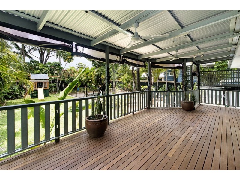 22 Mole Avenue, Southport QLD 4215