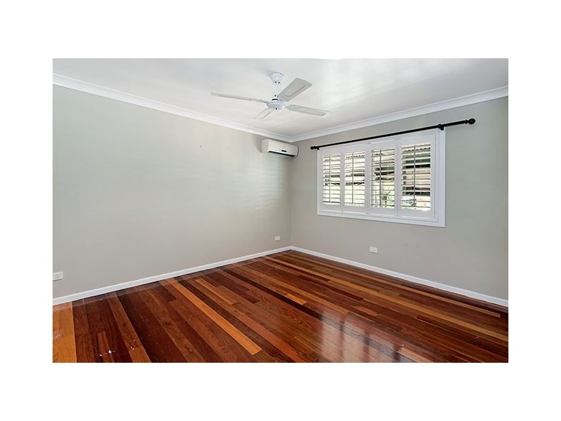 22 Mole Avenue, Southport QLD 4215