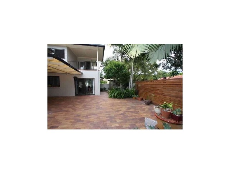9 Ainsley Avenue, Ashmore QLD 4214