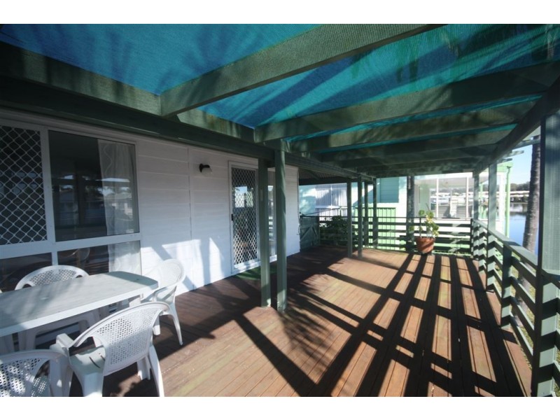 170/368 Oxley Drive, Runaway Bay QLD 4216