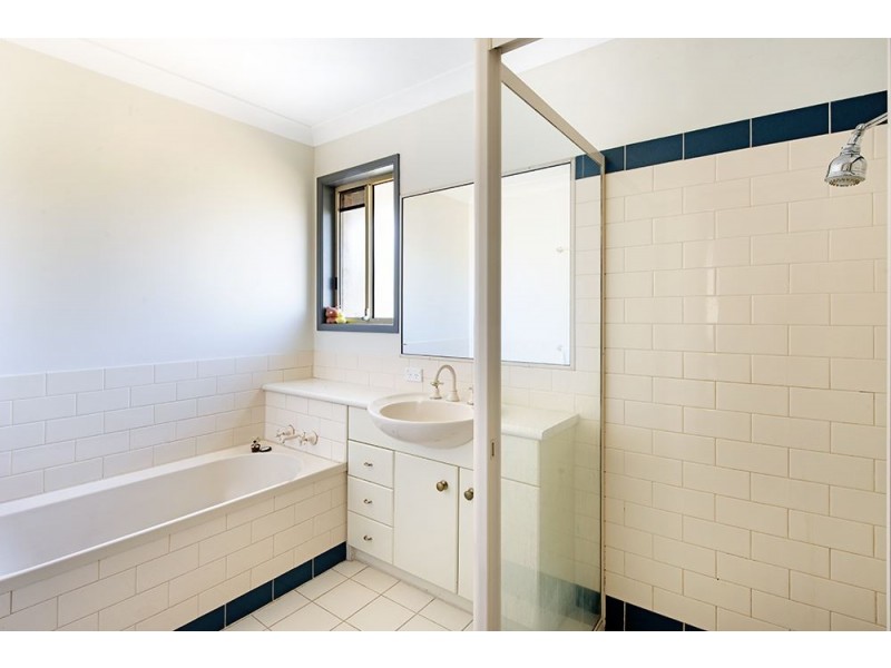 10/1 Freda Street, Ashmore QLD 4214