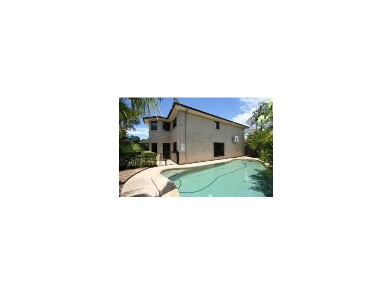 27 Gumleaf Drive, Molendinar QLD 4214