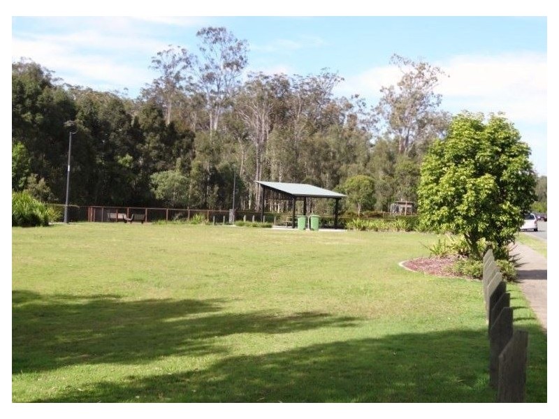 5/5 Park Esplanade, Coomera QLD 4209