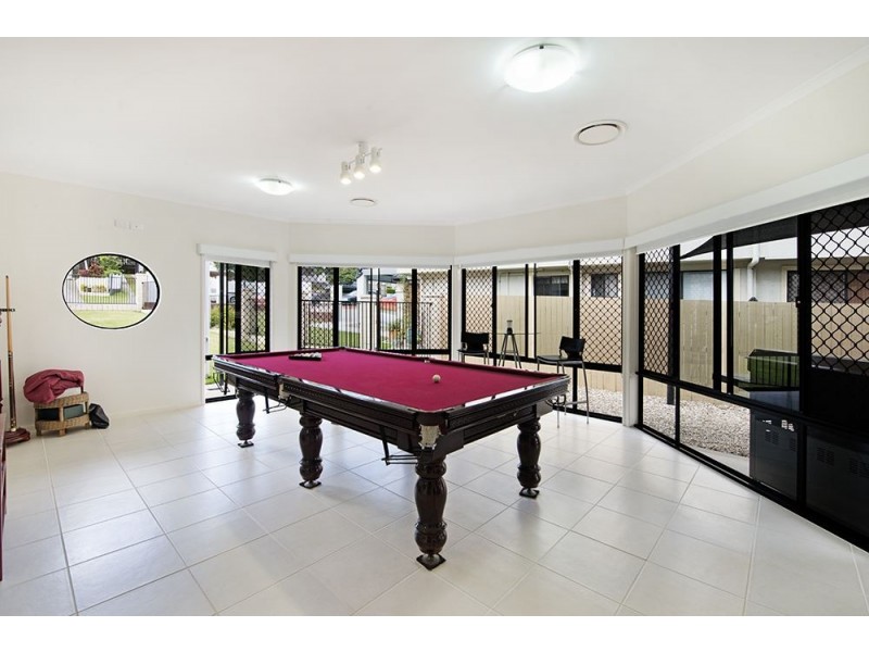 15 Melinda Street, Southport QLD 4215