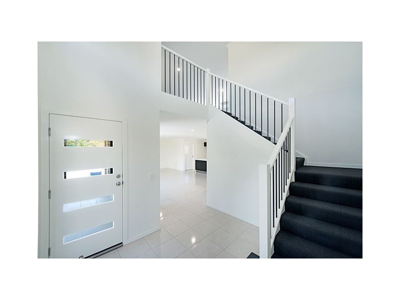 35 Moora Street, Ashmore QLD 4214